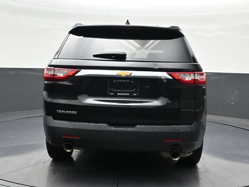 Used 2019 Chevrolet Traverse LS image 4