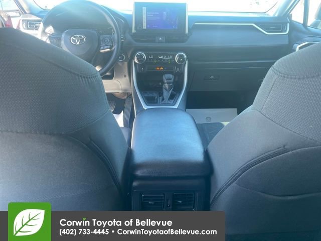 Used 2025 Toyota RAV4 XLE image 18