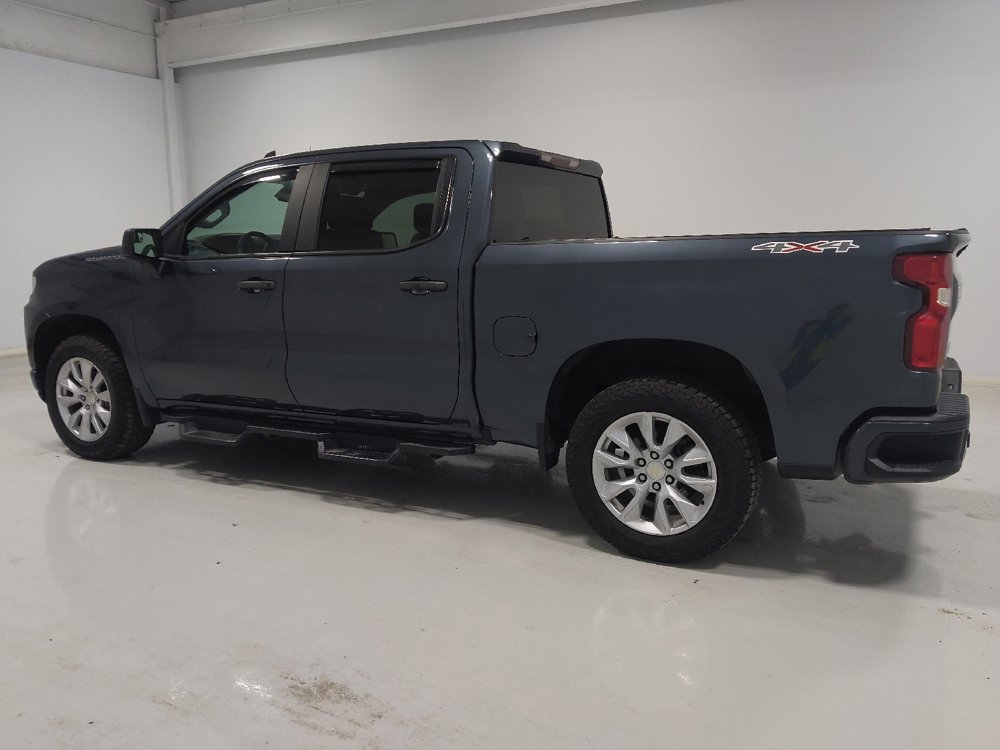 Used 2020 Chevrolet Silverado 1500 Custom w/ Custom Value Package image 3