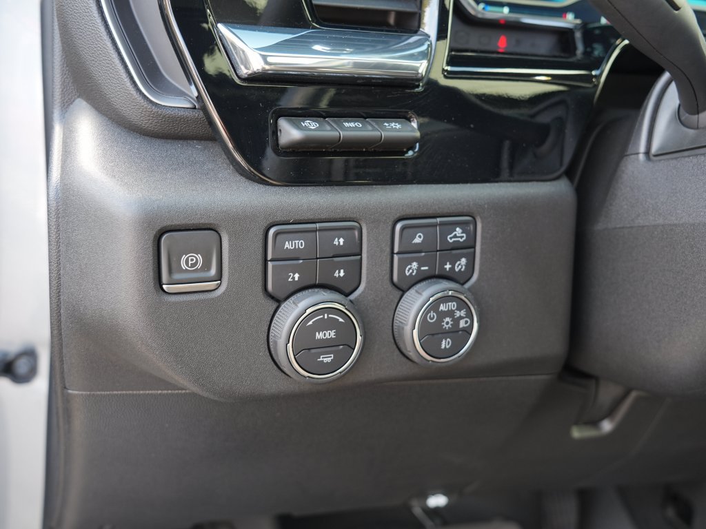 Certified 2024 Chevrolet Silverado 3500 High Country w/ High Country Premium Package AWD/4WD image 17