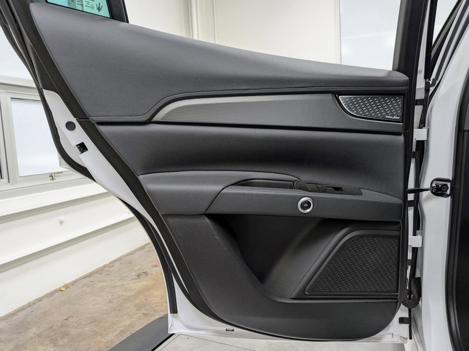 Used 2023 Maserati Grecale GT image 18