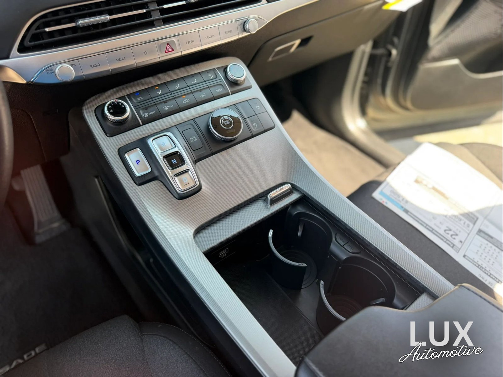 Used 2022 Hyundai Palisade SE FWD image 35