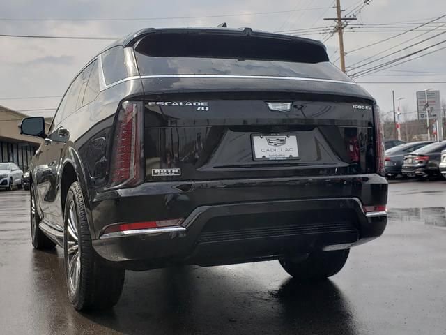 New 2026 Cadillac Escalade IQ Luxury 1 image 6