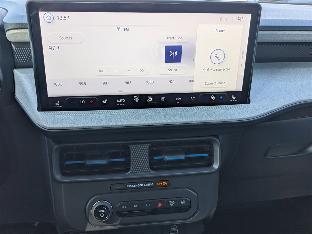 Used 2025 Ford Maverick XLT w/ XLT Luxury Package image 13