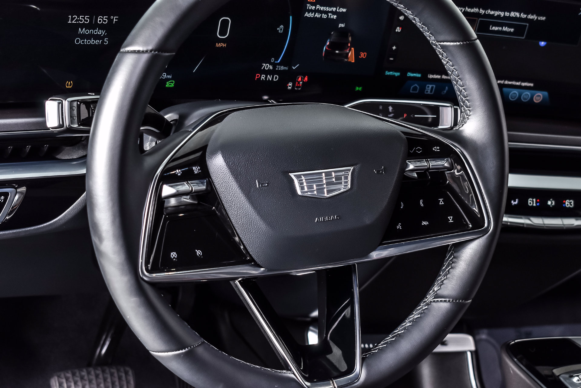 Used 2024 Cadillac Lyriq Tech w/ Driver Assist Package AWD/4WD image 14
