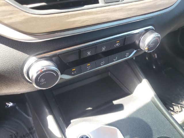 Certified 2025 Nissan Altima 2.5 SV FWD image 22