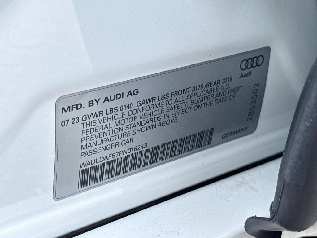 Used 2023 Audi A8 L 3.0T AWD/4WD image 35