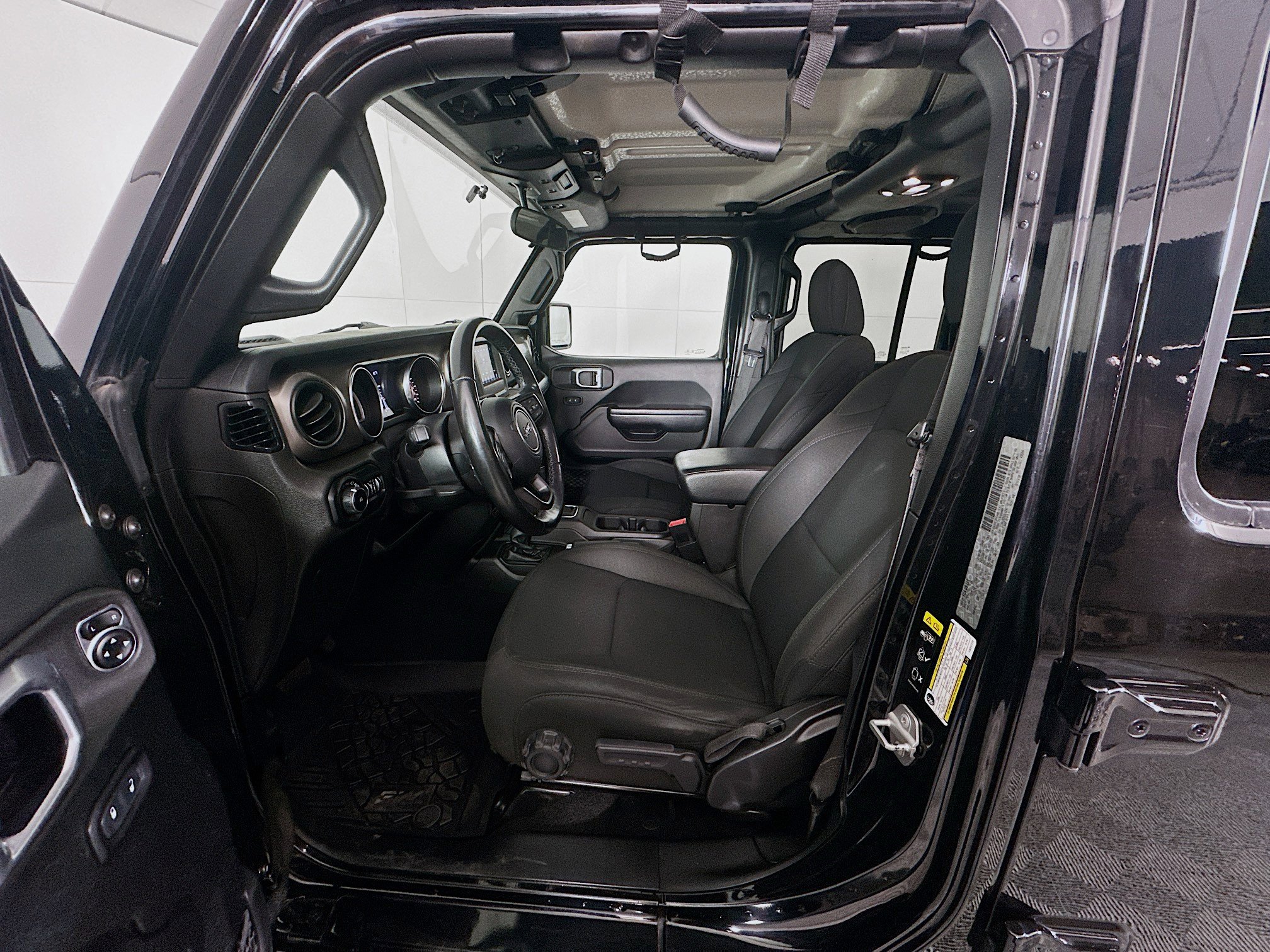 Used 2020 Jeep Wrangler Unlimited Sport S image 13