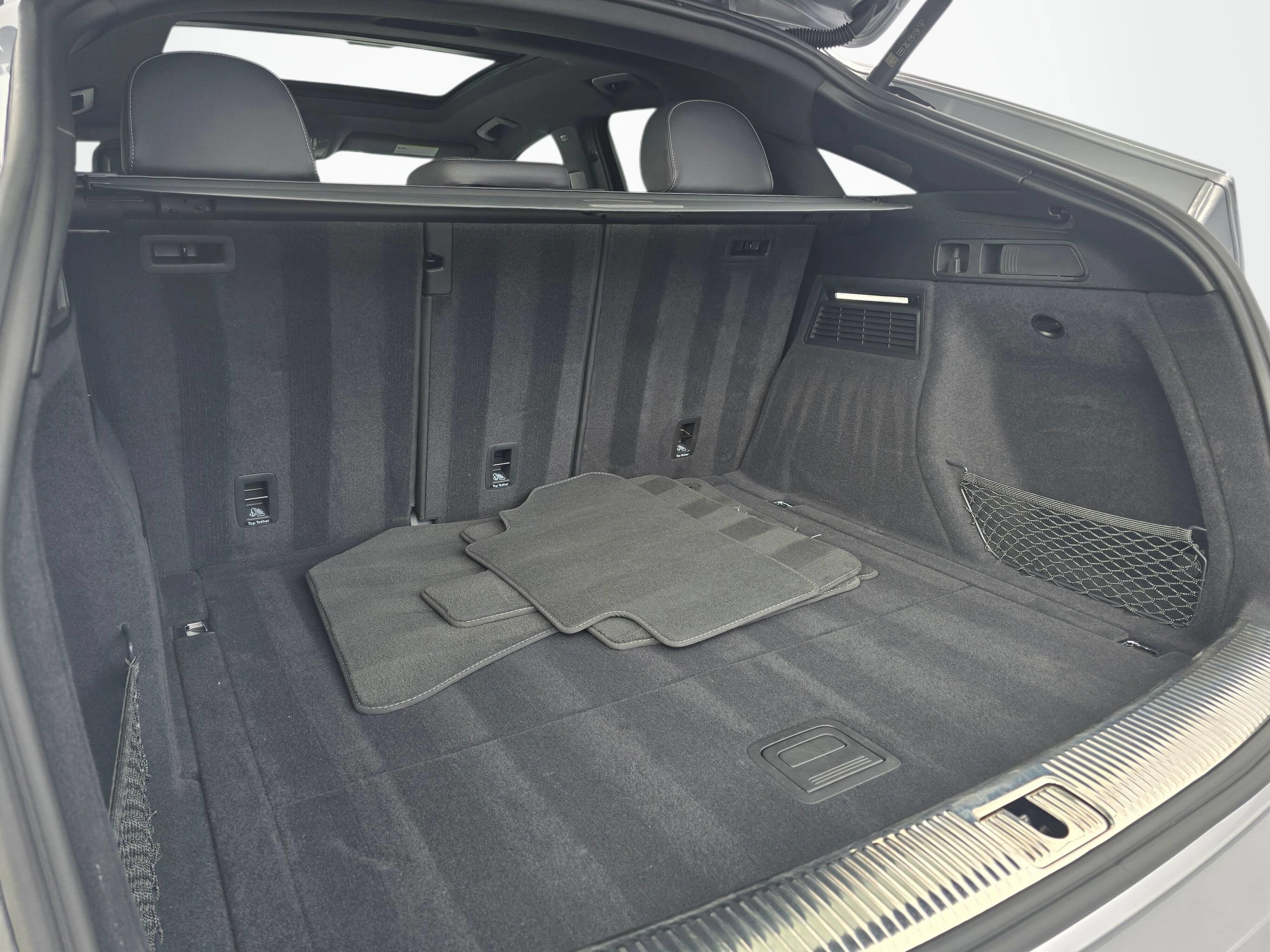 Used 2023 Audi SQ5 Prestige w/ Prestige Package AWD/4WD image 22