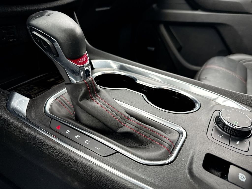 Used 2023 Chevrolet Traverse RS image 20