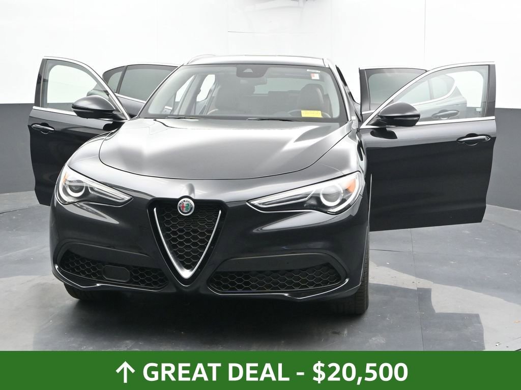 Used 2020 Alfa Romeo Stelvio Sport w/ Cold Weather Package image 49