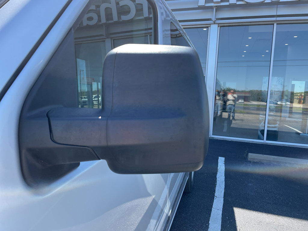 Used 2019 Nissan NV 3500 S image 6