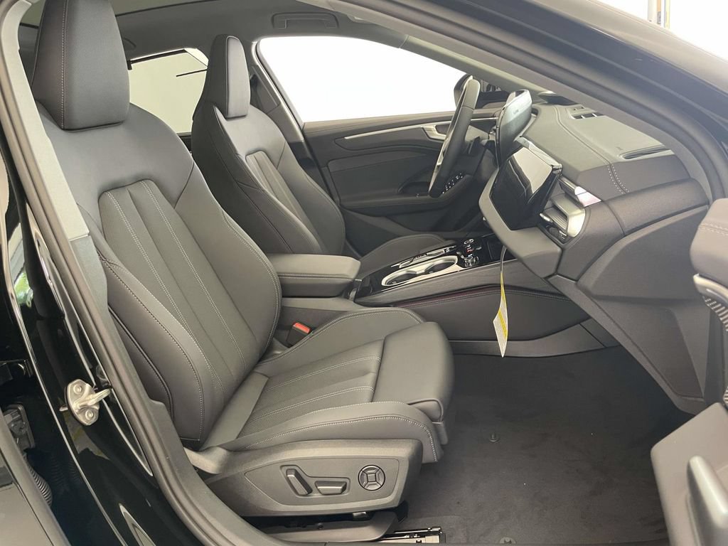 New 2026 Audi A6 Premium Plus AWD/4WD image 23