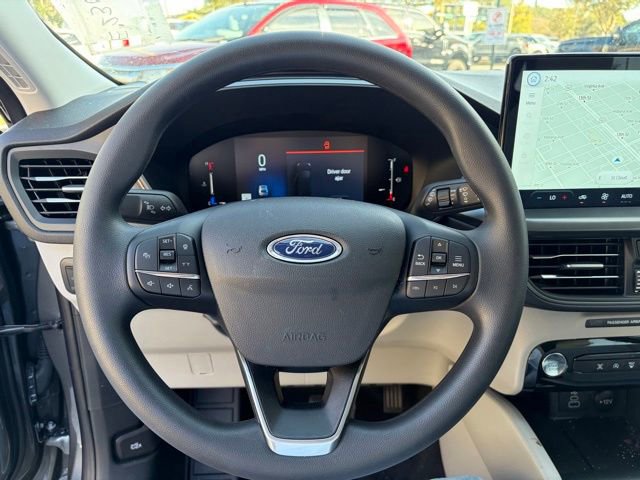 Used 2026 Ford Escape Active w/ Tech Pack #1 FWD image 13