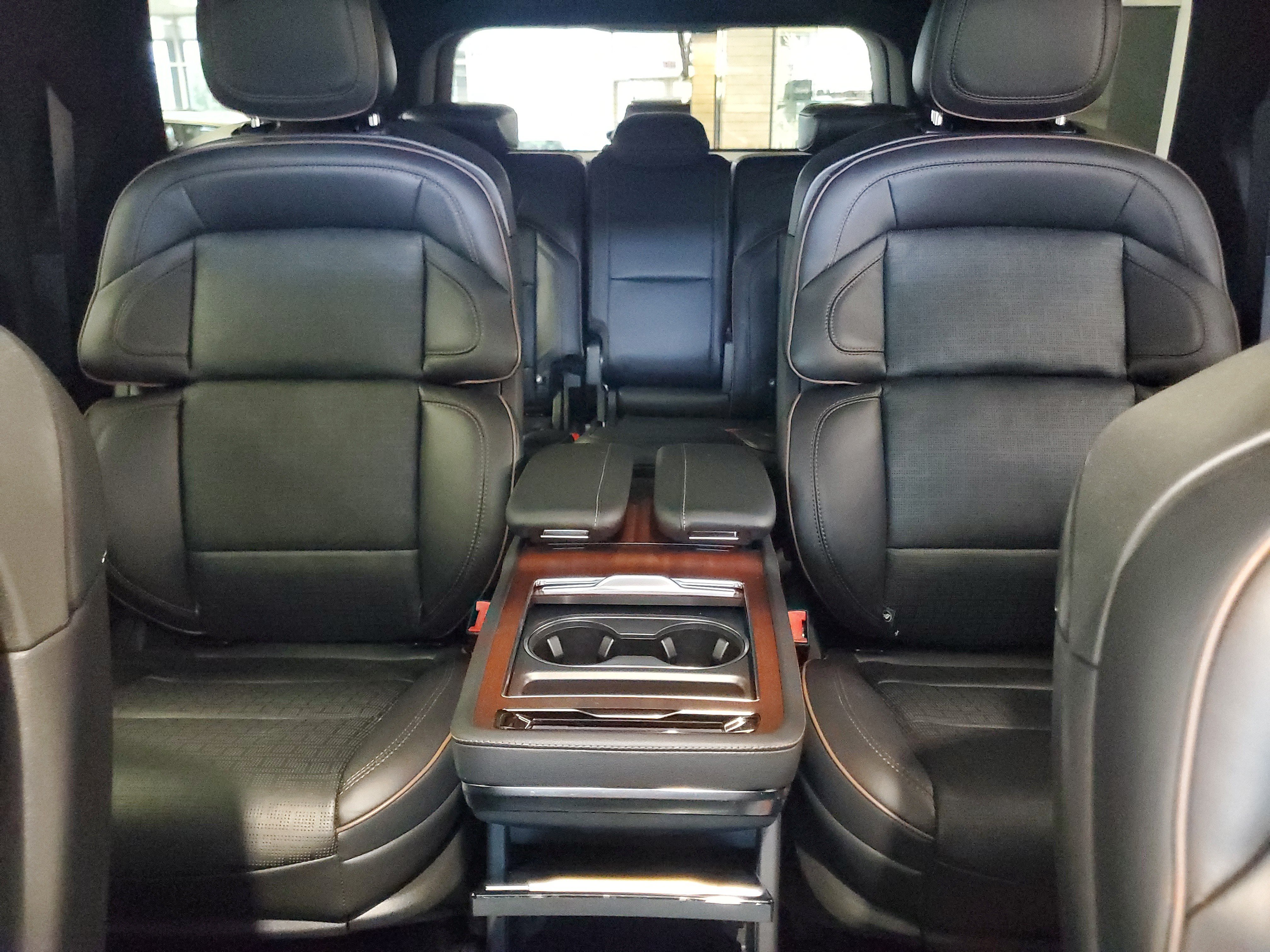 New 2026 Lincoln Navigator L Black Label AWD/4WD image 20