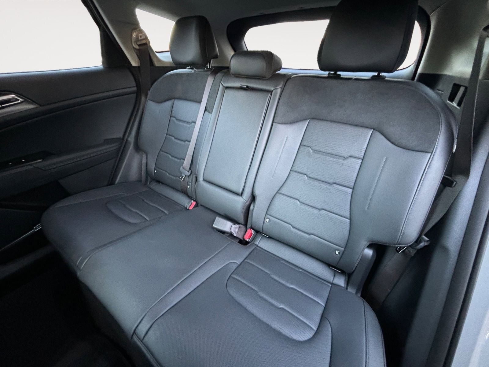 New 2026 Kia Sportage SX Prestige AWD/4WD image 13
