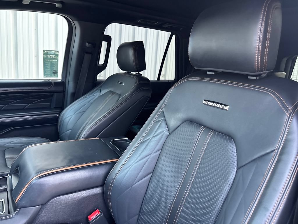 Used 2022 Ford Expedition Max Platinum AWD/4WD image 23
