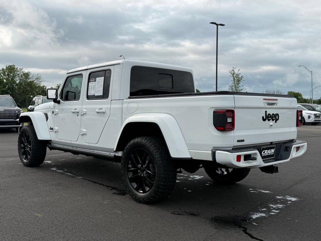 Used 2021 Jeep Gladiator Overland AWD/4WD image 8