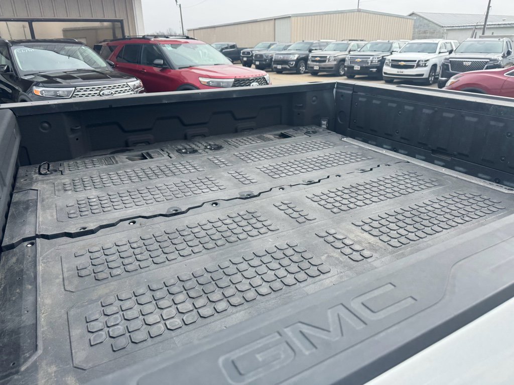 Used 2024 GMC Sierra 1500 AT4X image 14