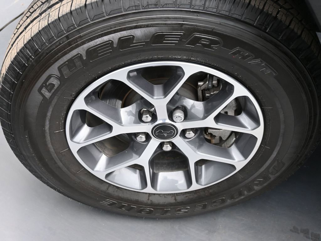 Certified 2024 Jeep Gladiator Sport image 19