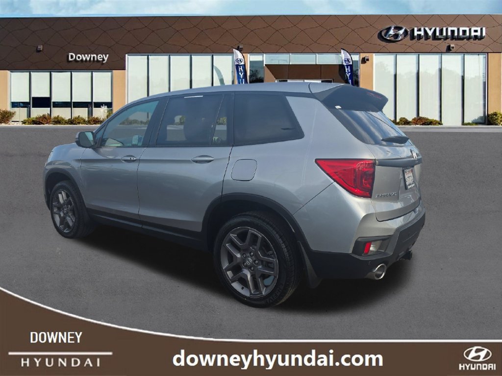 Used 2023 Honda Passport EX-L image 3