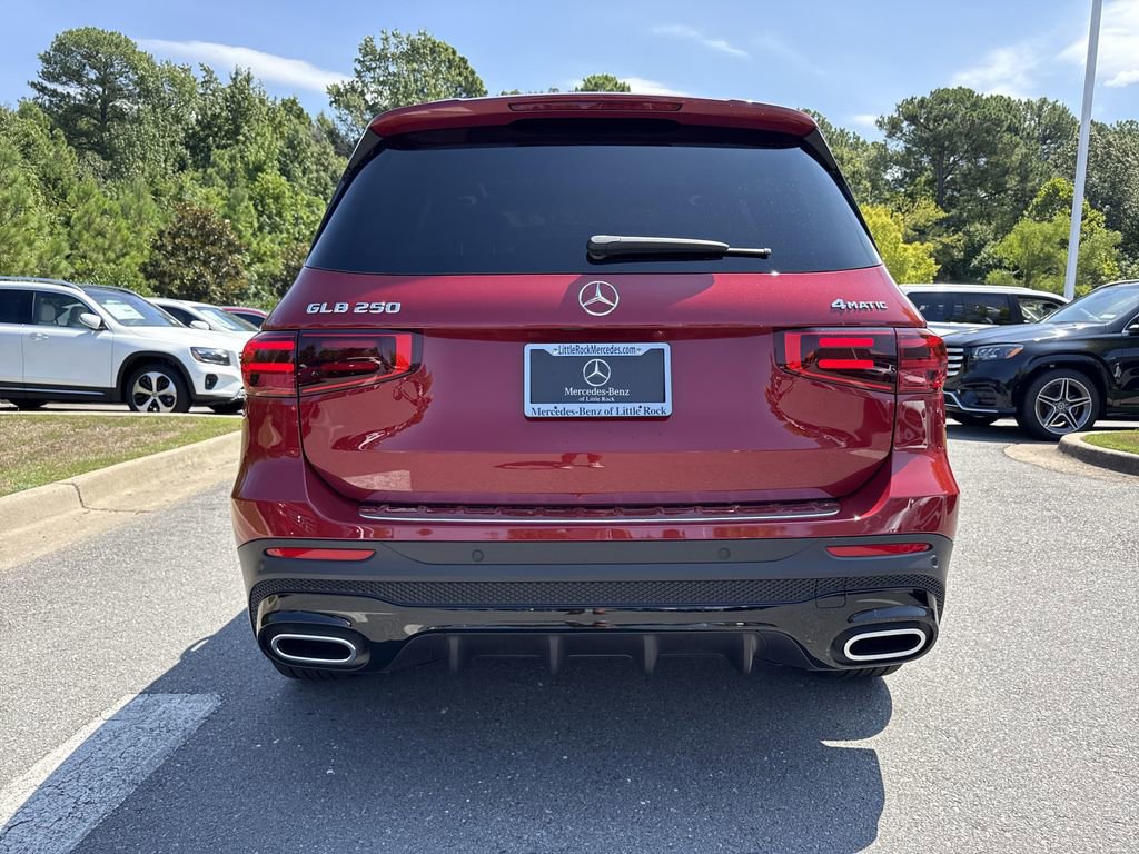 New 2026 Mercedes-Benz GLB 250 4MATIC image 4