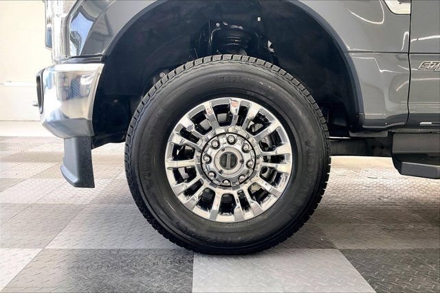 Used 2021 Ford F250 Lariat AWD/4WD image 8