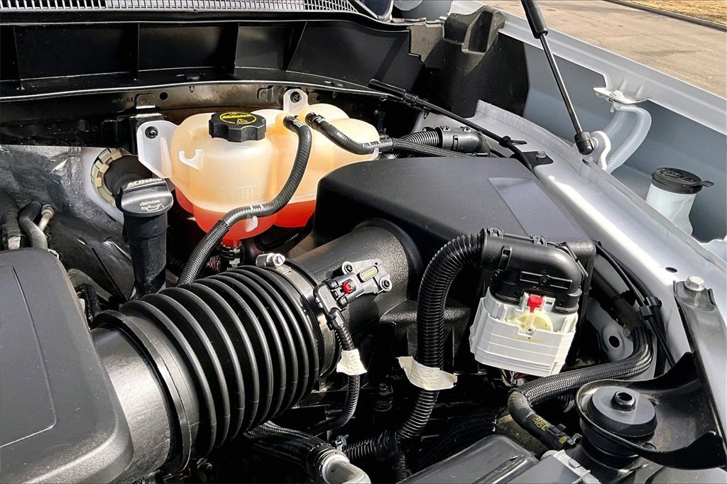 Used 2024 Chevrolet Silverado 1500 W/T w/ Z71 Off-Road Package image 30