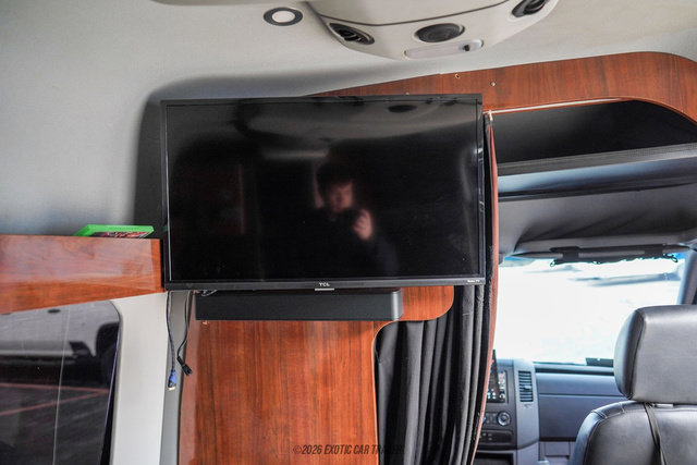 Used 2012 Mercedes-Benz Sprinter 3500 image 53