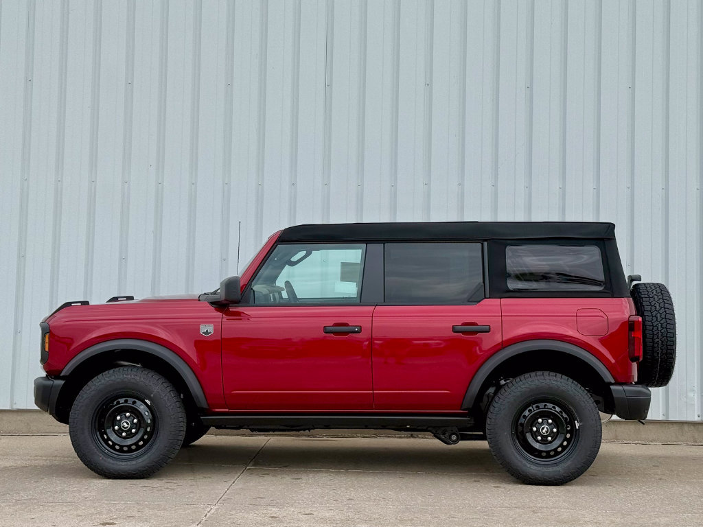 New 2026 Ford Bronco Big Bend w/ Black Diamond Package AWD/4WD image 3