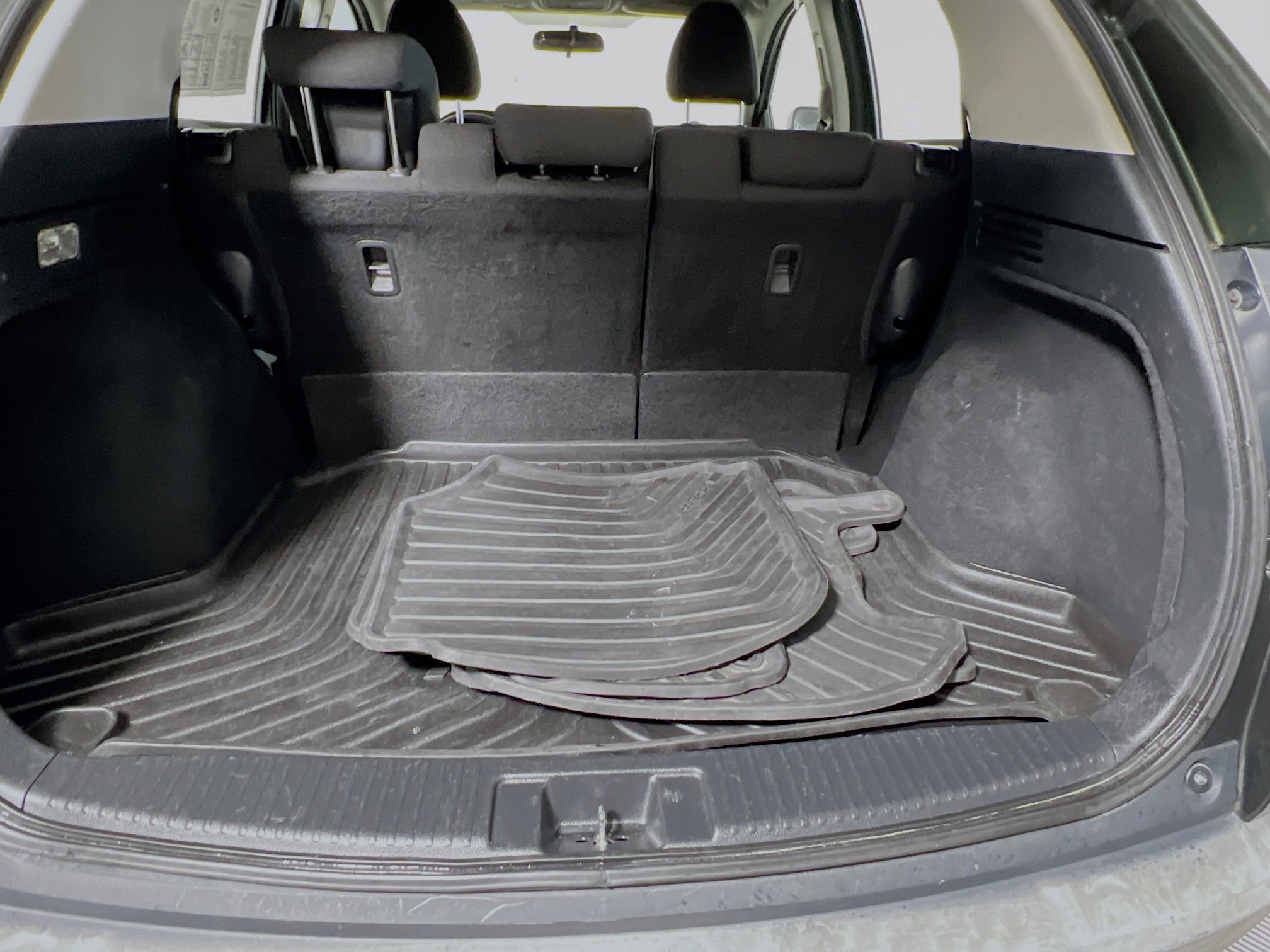 Used 2016 Honda HR-V LX image 33