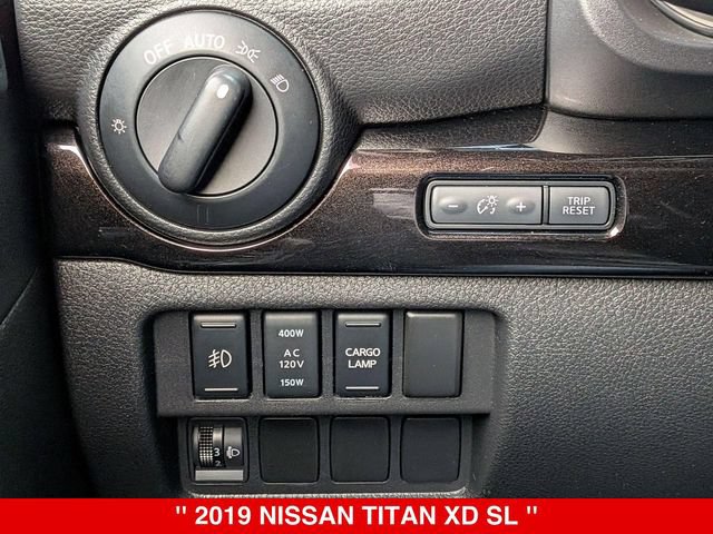 Used 2019 Nissan Titan SL w/ Midnight Edition AWD/4WD image 18