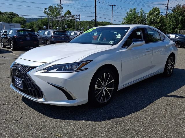 Used 2025 Lexus ES 350 w/ Premium Package FWD image 3
