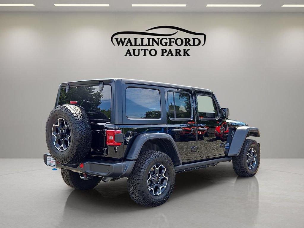 Used 2022 Jeep Wrangler Unlimited Rubicon 4xe w/ Safety Group AWD/4WD image 5