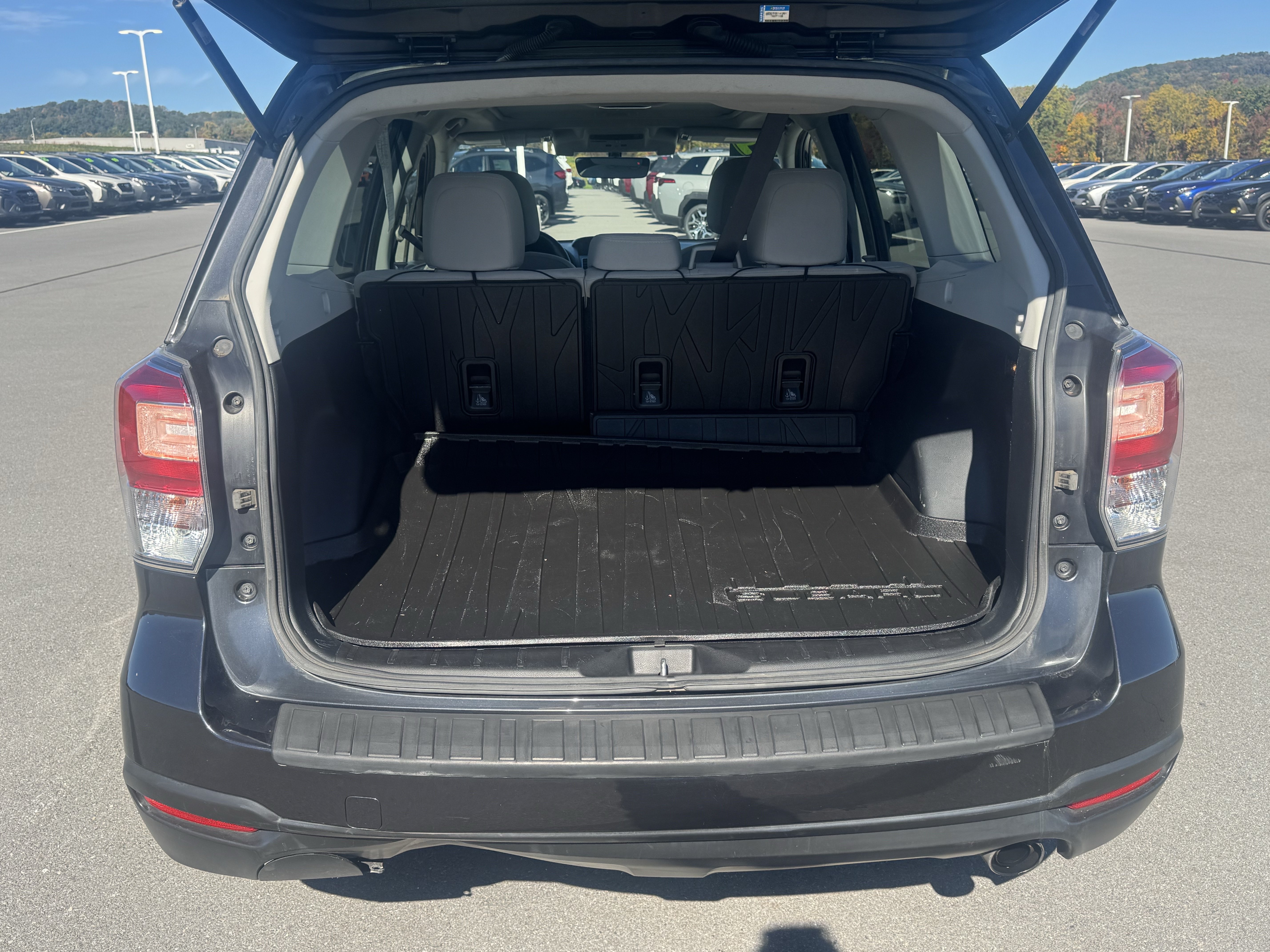 Used 2018 Subaru Forester 2.5i Premium AWD/4WD image 5