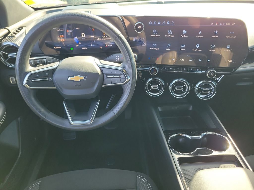 Used 2026 Chevrolet Blazer EV LT FWD image 4