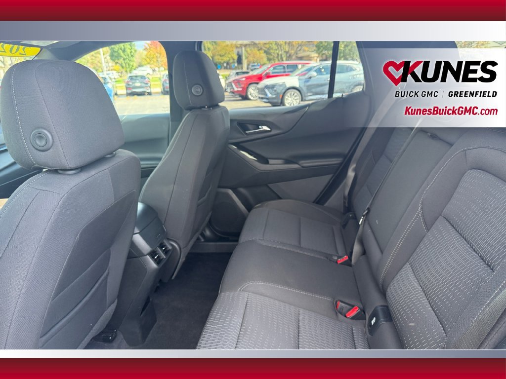 Used 2025 Chevrolet Equinox LT FWD image 31