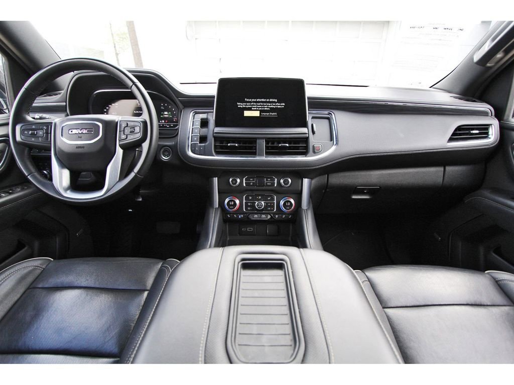 Used 2024 GMC Yukon SLT image 9