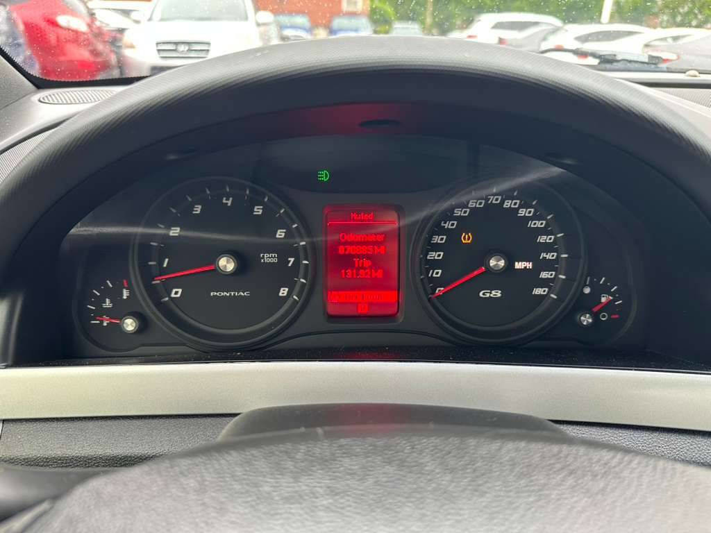 Used 2009 Pontiac G8 GT w/ Premium Package RWD image 16