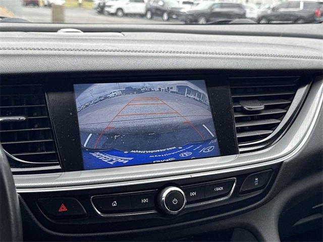 Used 2018 Buick Regal Preferred w/ Sights and Sounds Package image 17