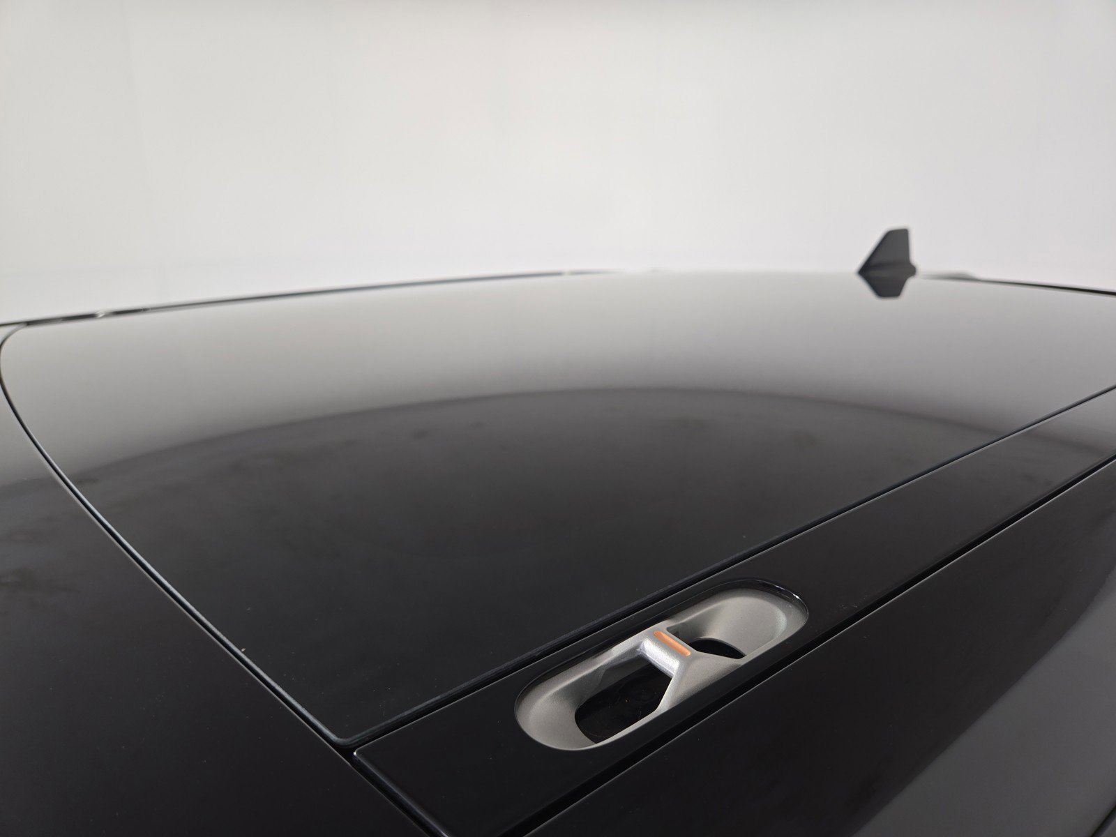 Used 2023 Rivian R1T Adventure image 13