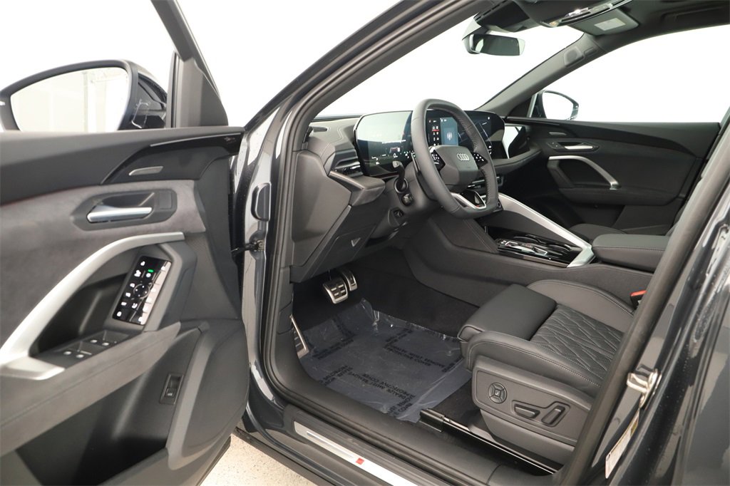 New 2025 Audi SQ5 Premium Plus image 14