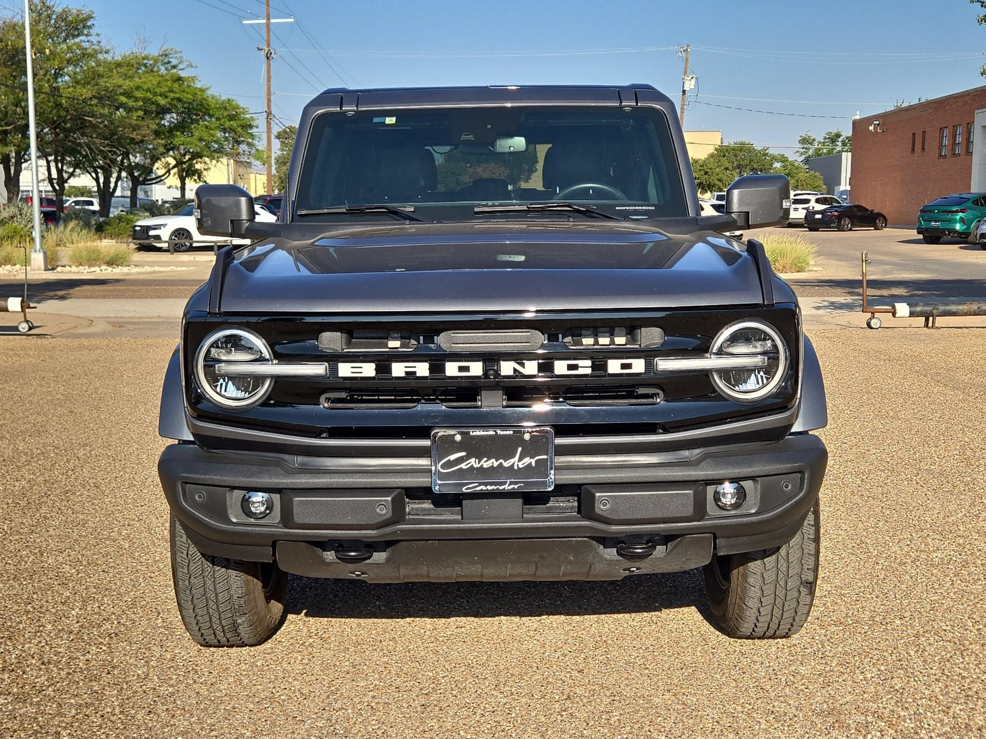 Used 2024 Ford Bronco Outer Banks AWD/4WD image 10