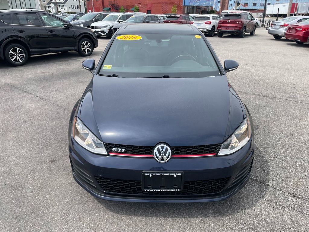 Used 2016 Volkswagen GTI SE FWD image 3