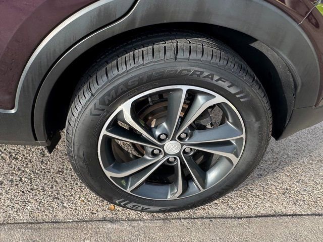 Used 2020 Buick Encore GX Select AWD/4WD image 22