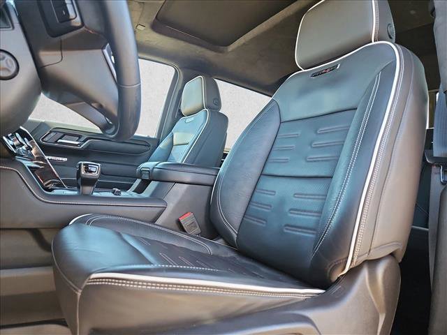 Used 2025 GMC Sierra 1500 AT4X image 16