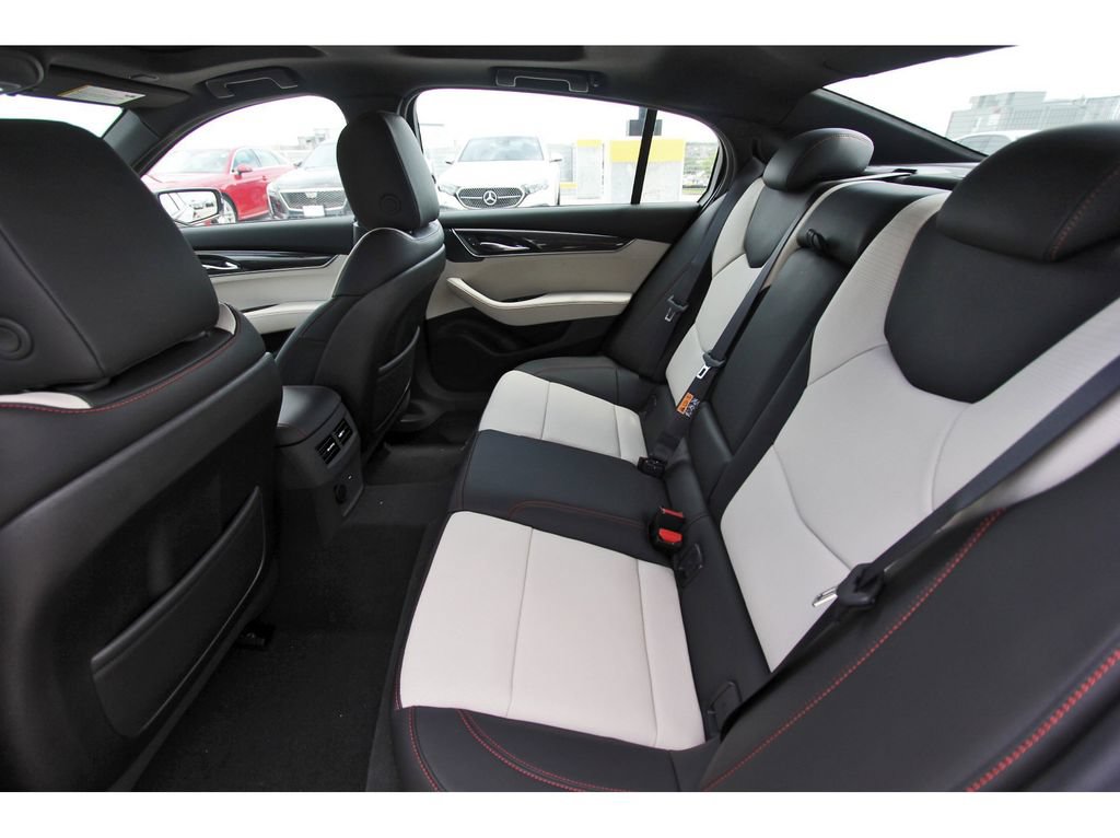 New 2026 Cadillac CT5 Sport w/ Technology Package RWD image 7