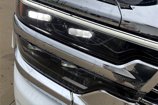 New 2025 RAM 2500 Limited image 24