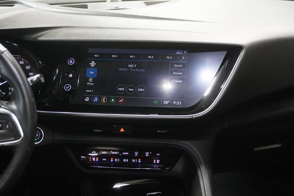 Used 2021 Buick Envision Avenir w/ Technology Package II image 14