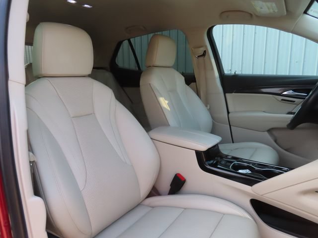 Used 2021 Buick Envision Essence w/ Technology Package I AWD/4WD image 25